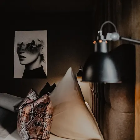 Black Eagle Loft Luxury *